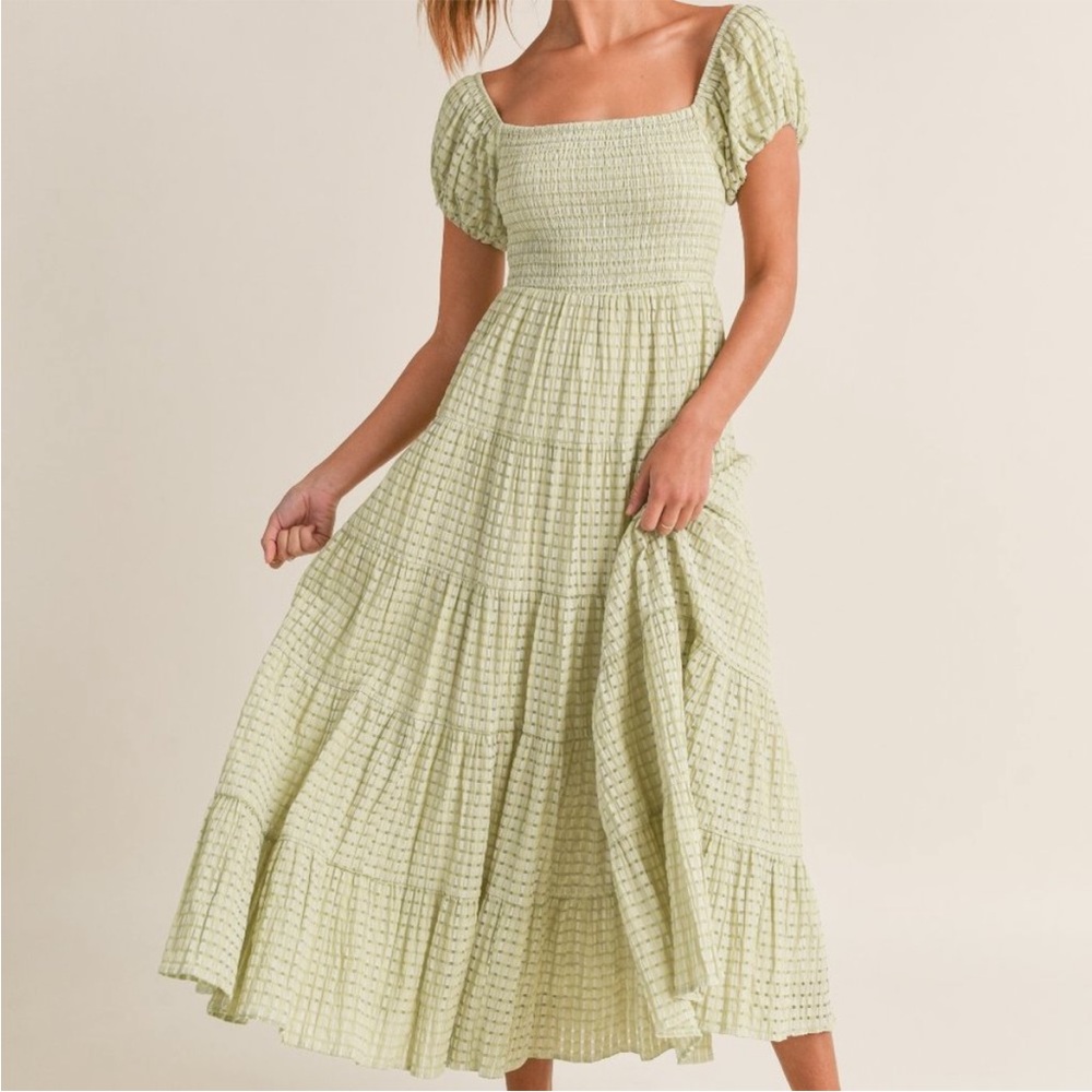 Mable Light Pink Smocked Puff Sleeve Maxi Dress - Picture 14 of 15